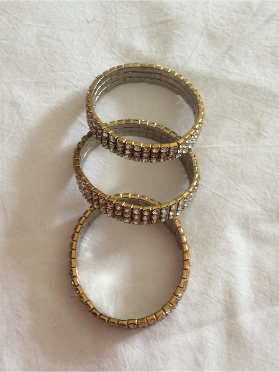 Jewelry - Gold and Clear Crystal Stretch Bangles - Women Jewelry- NWOT